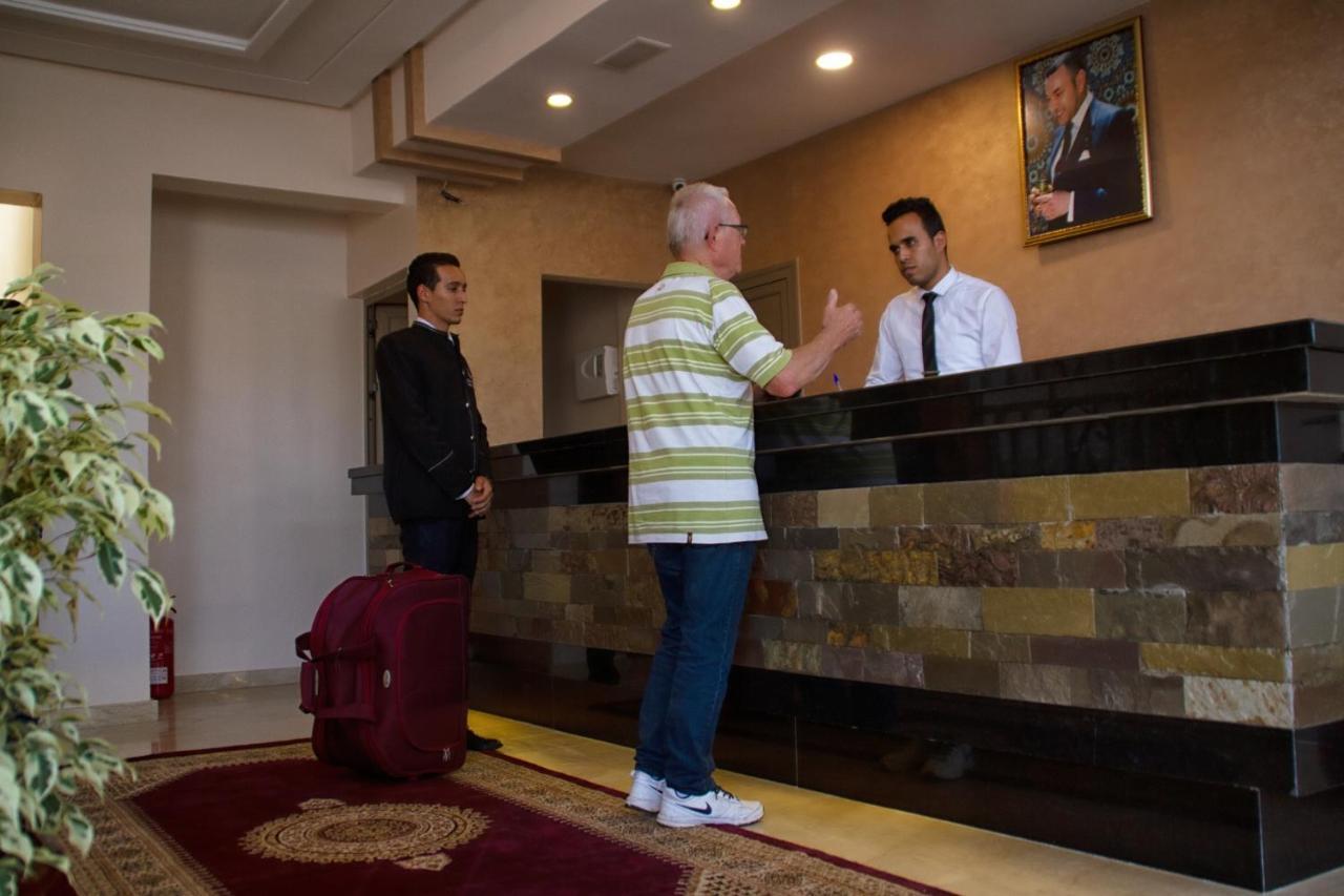 Hotel Al Mamoun Insgane Kültér fotó
